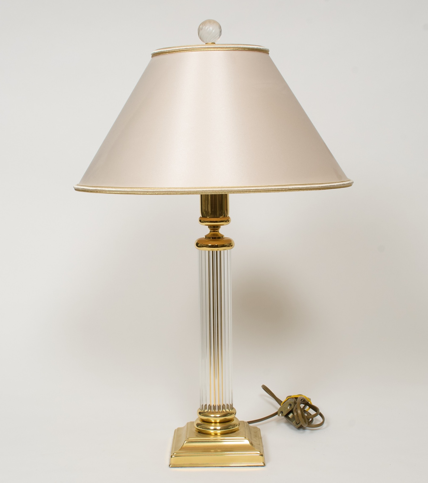 Bordslampa, Le Dauphin
