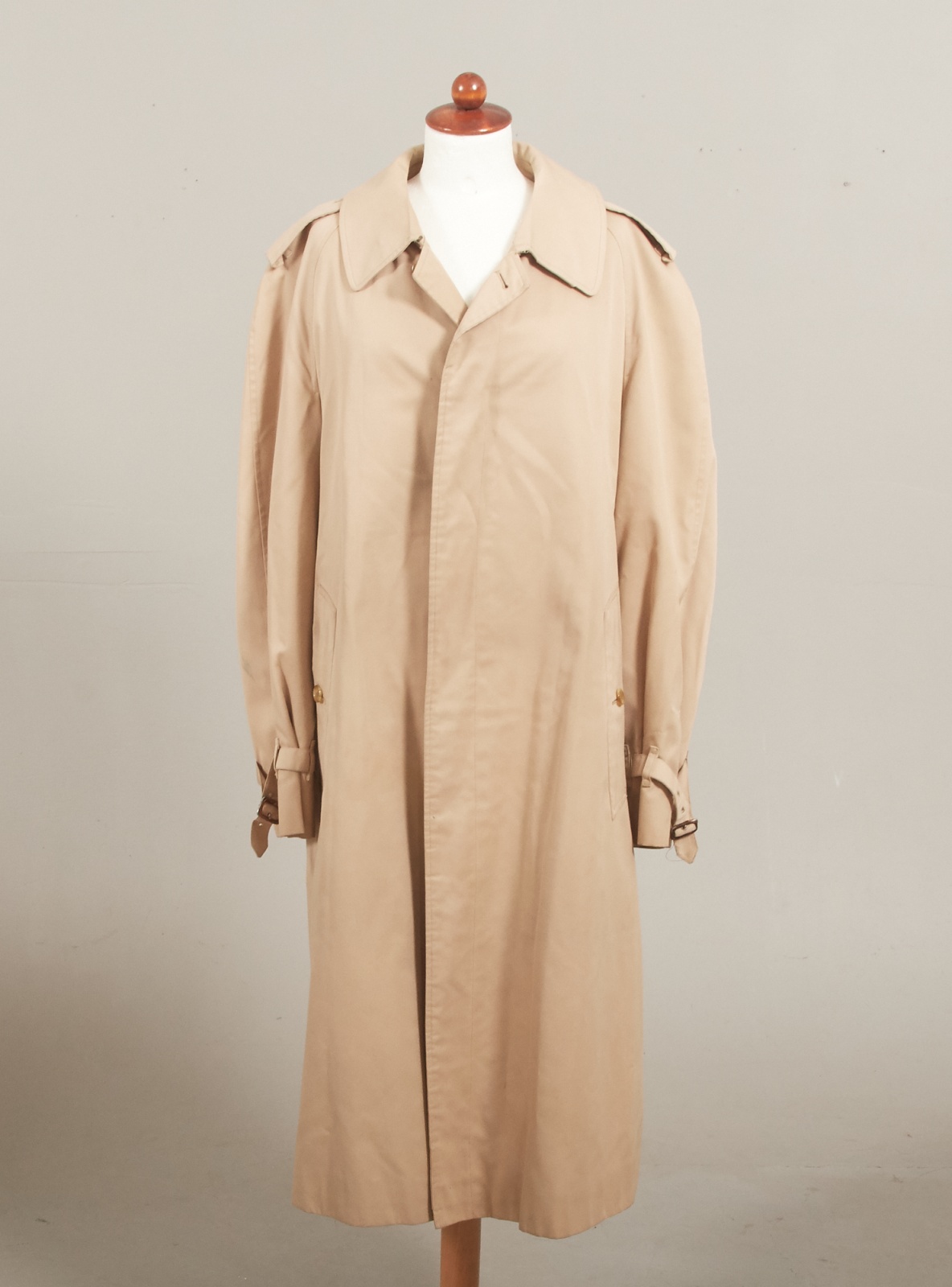 Trenchcoat, Burberry, England