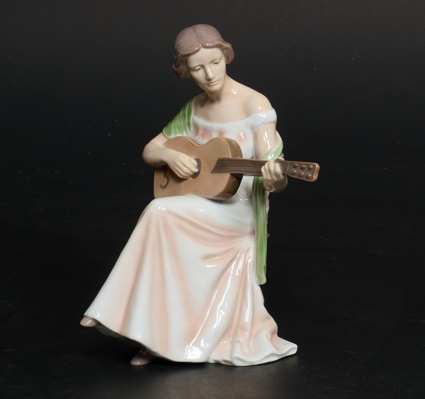 Figurin, Ingeborg Plockross Irminger, Bing & Gröndahl