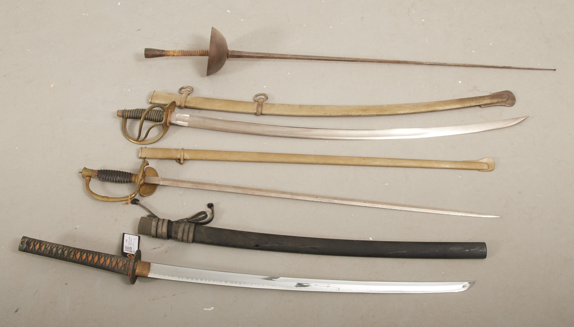 Katana, värja, samt svärd